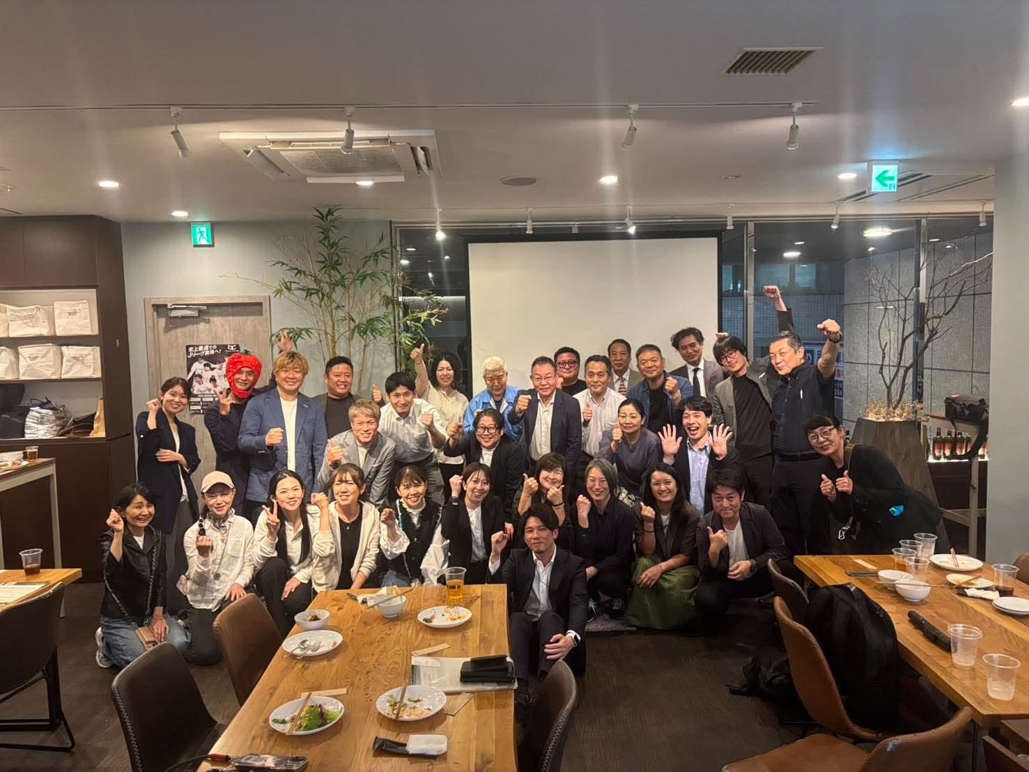 これマネ×農産物加工協会 大阪例会の参加者による集合写真